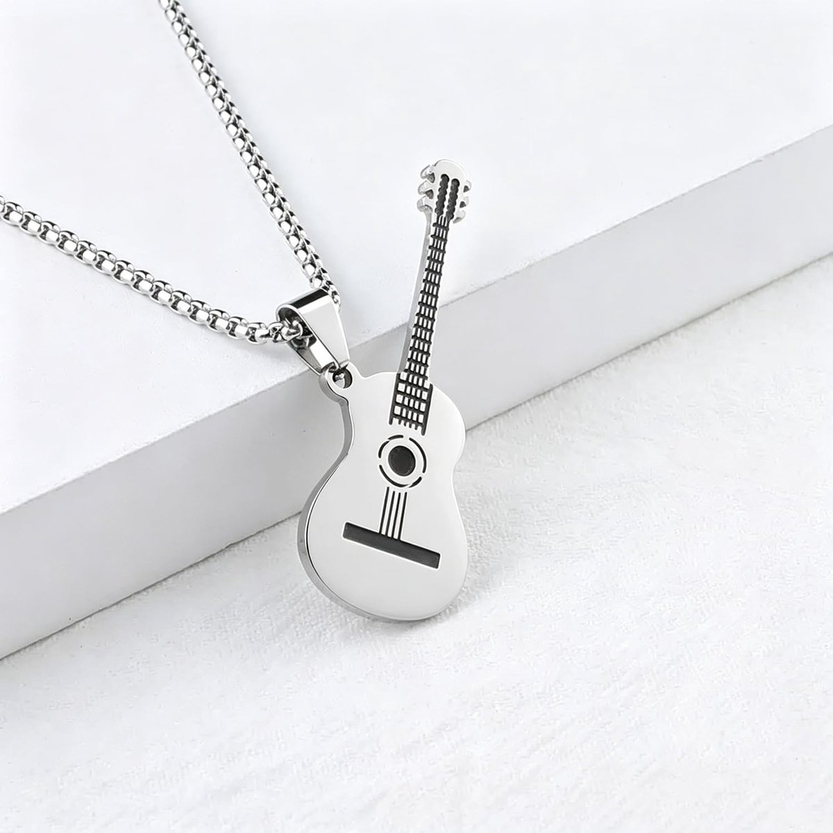 Gitaarhanger halsketting 2 stuks - roestvrij staal - hip hop punk stijl - voor heren en vrouwen - ShopVlot