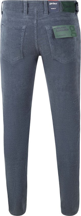 Blauwe corduroy broek met ribbels en 'Organic Corduroy' label.