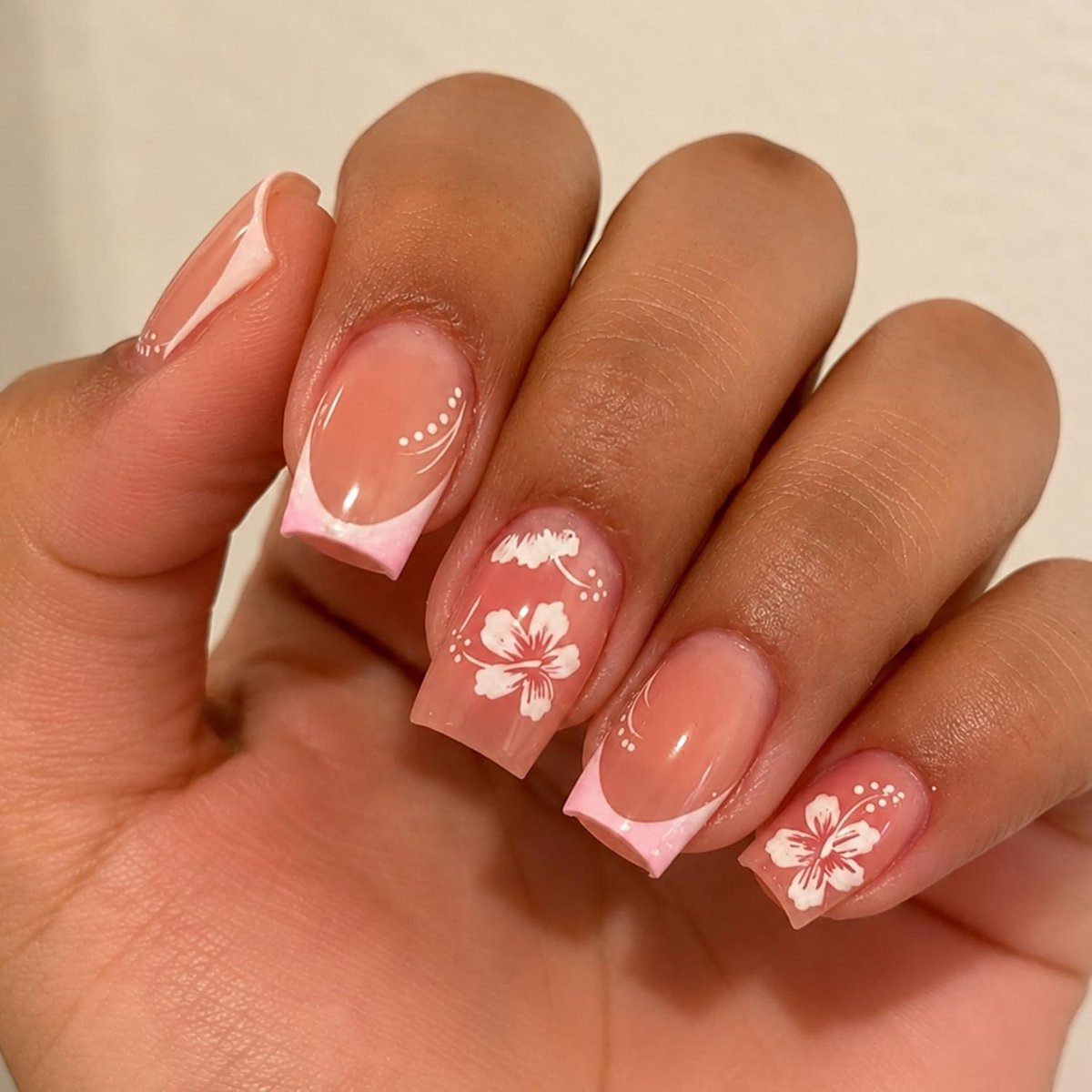 24 stuks French press on nails, glanzende kunstnagels, kort, nagels om op te plakken met kleefpads, natuurlijke press on nails, volledige cover, kunstnagels om op te plakken (roze, 24 stuks)