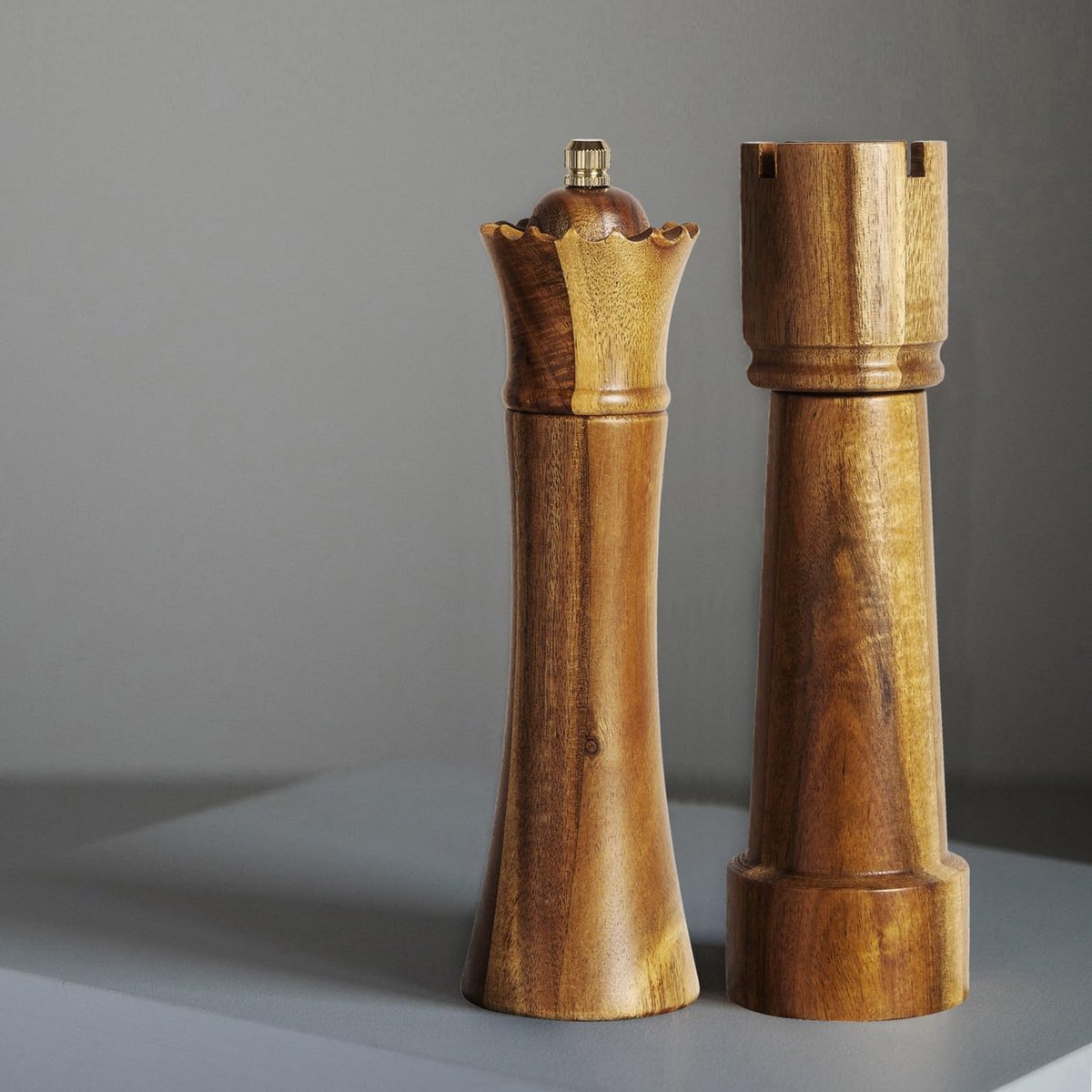 Zout- en Pepermolen Set met Schaakbordontwerp van Hout - Handmatige Zout- en Pepermolen met Keramisch Mechanisme, Kleine Maat 20cm