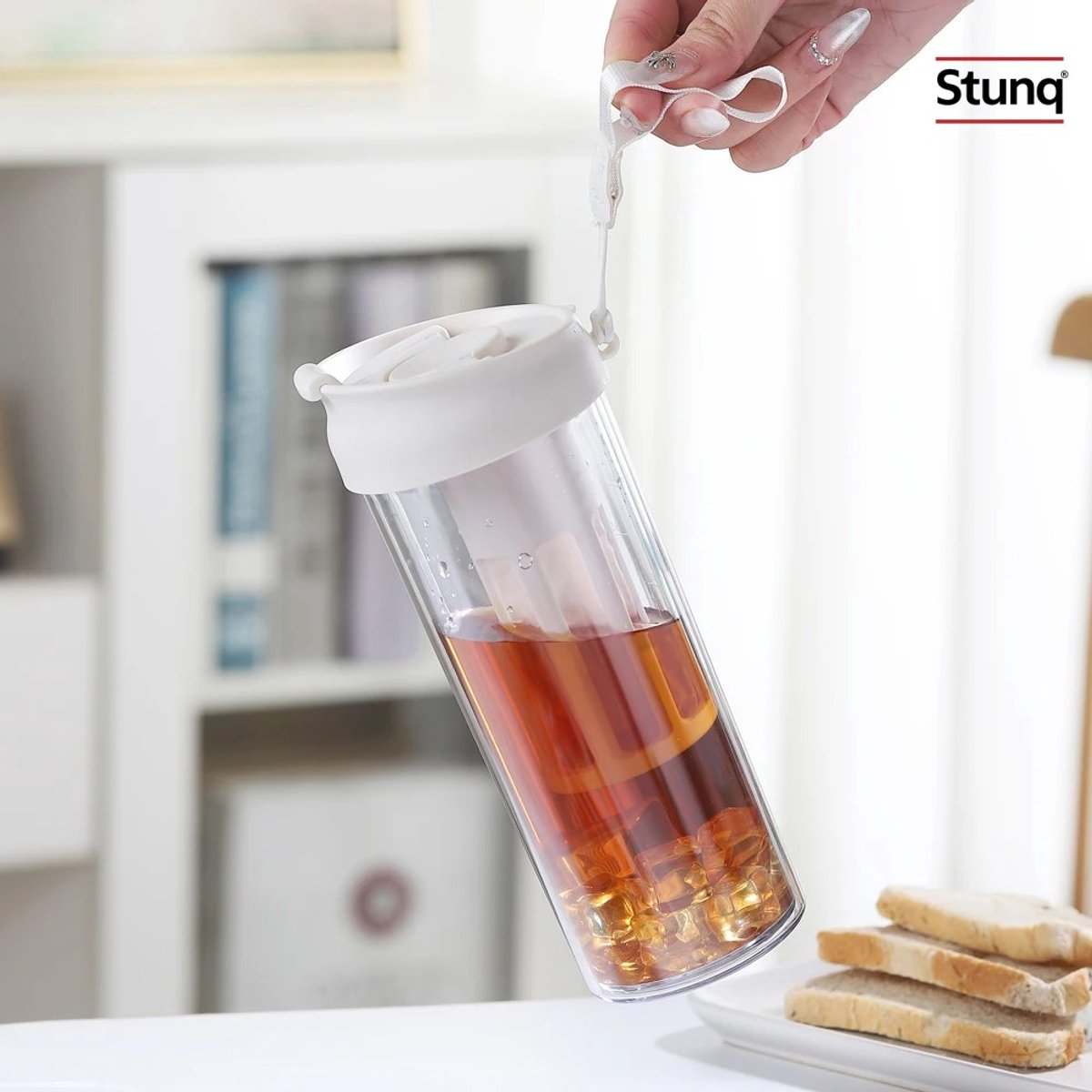 Stunq® Draagbare koude extract fles met zeef voor koffie en fruitthee – wit