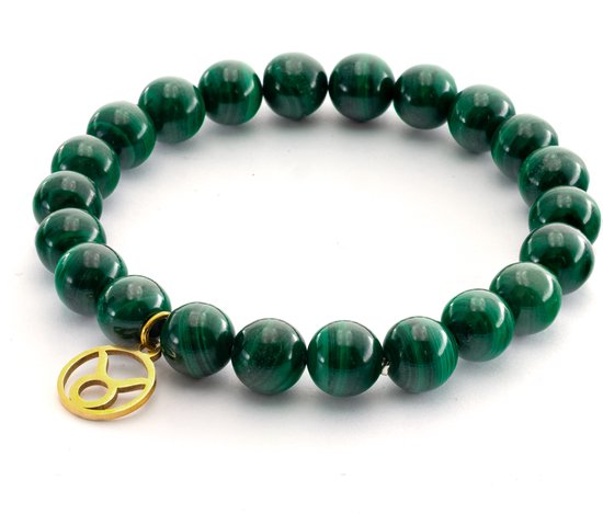 Armband van 8 mm groene malachietkralen met een gouden Stier-symbool bedel.