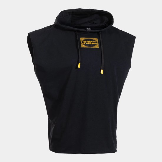 Zwarte mouwloze Joma hoodie met capuchon, geel logo en trekkoorden met gele uiteinden.