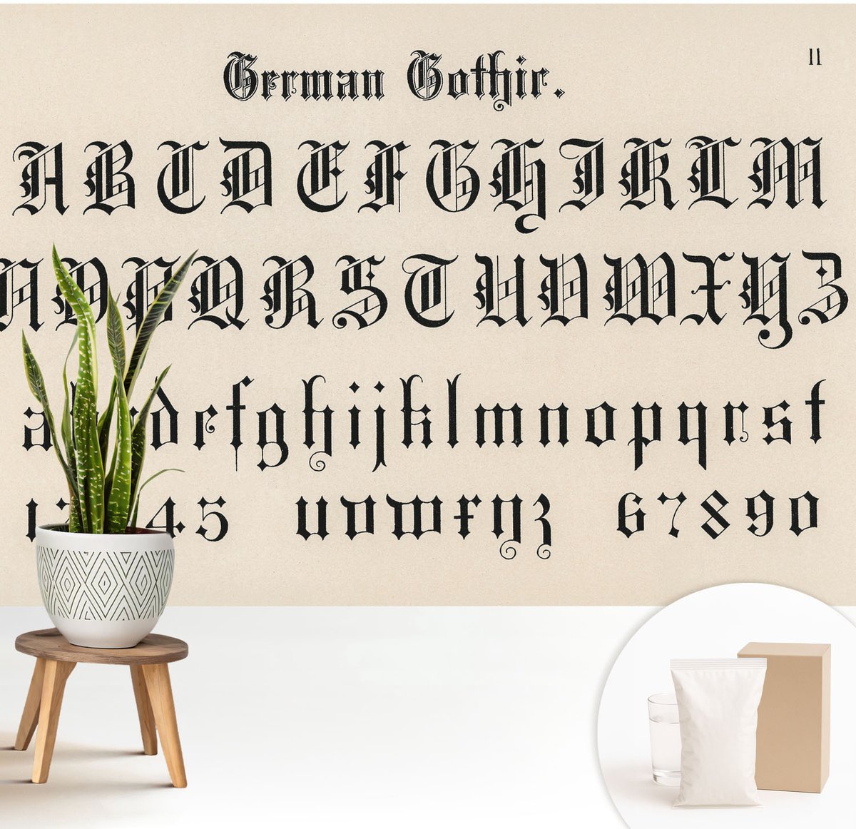 Wallfluent Fotobehang - Zwart Vliesbehang - 208x146 cm - Gotische Letters Fotobehang Vlies - Woonkamer behang Teksten - Muurschildering - Hal behang