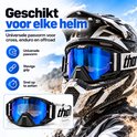 Zwarte motorcrossbril met blauwe spiegelende lens, geschikt voor elke helm. Universele pasvorm, stevige grip en snel op te zetten.
