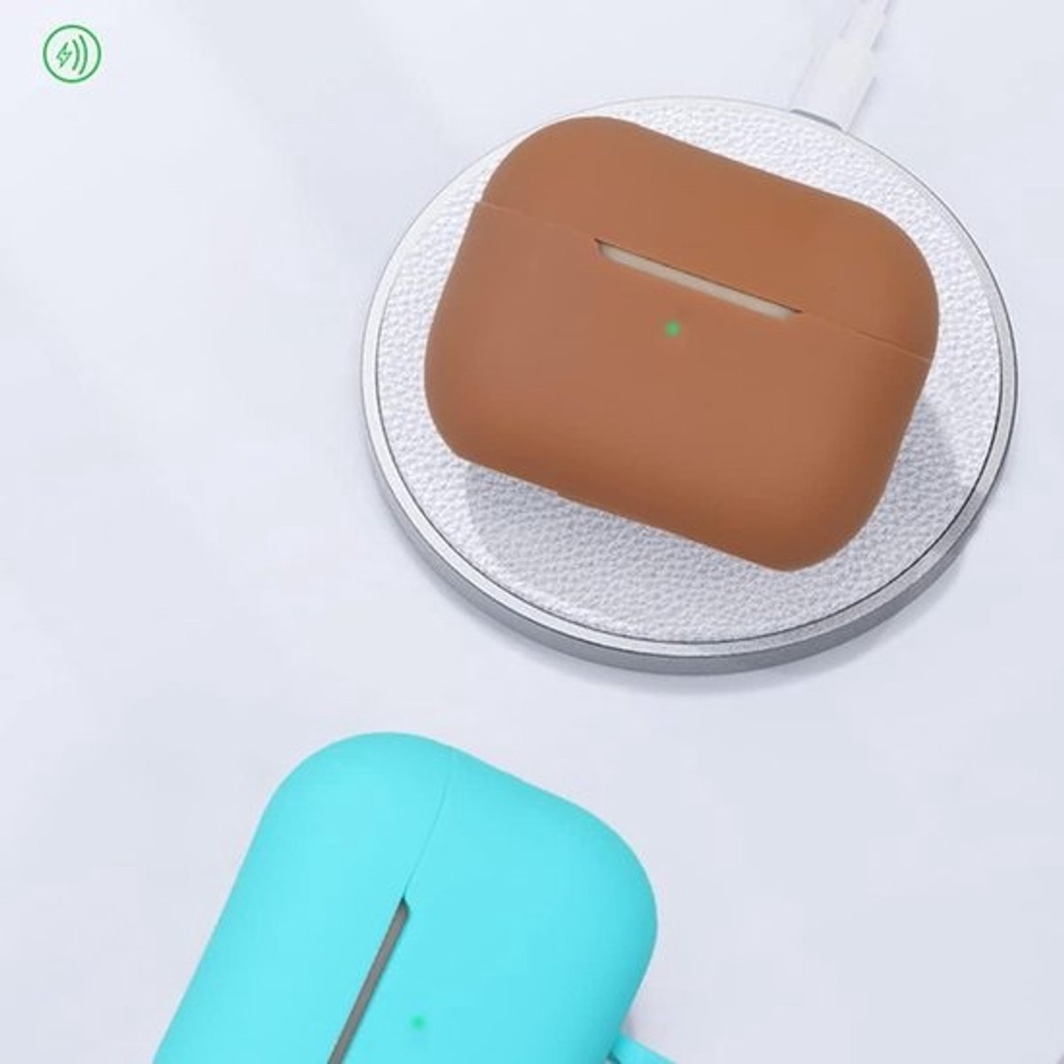 Oortelefoonbeschermhoes - Siliconen case - Bescherming - Dragen - Met draagkoord - 35 gram - Lichtblauw