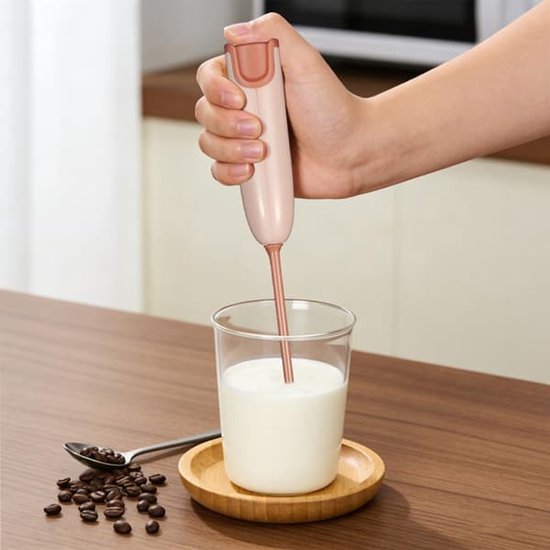 Draagbare elektrische handmixer geschikt voor babyvoeding met verlengde handgreep - snel en eenvoudig te gebruiken - geschikt voor melkbereiding en dranken — afbeelding 2