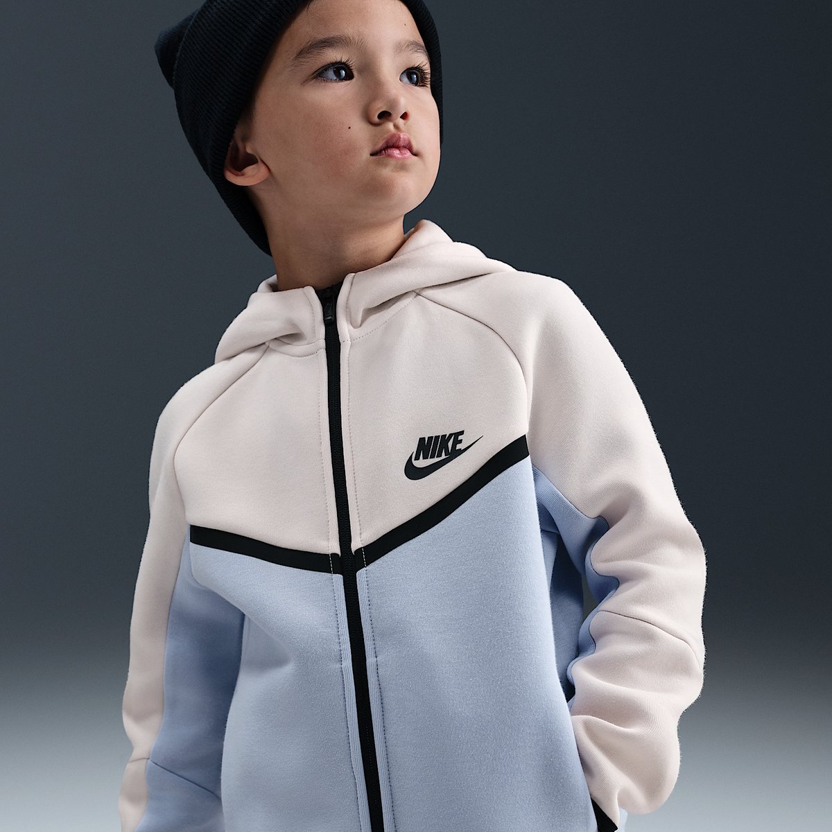 Nike Sportswear Tech Fleece Full-Zip Set Trainingspak – Ghost Gebroken Tech Fleece Lifestyle Kinder Trainingspak voor Jongens en Meisjes Wit