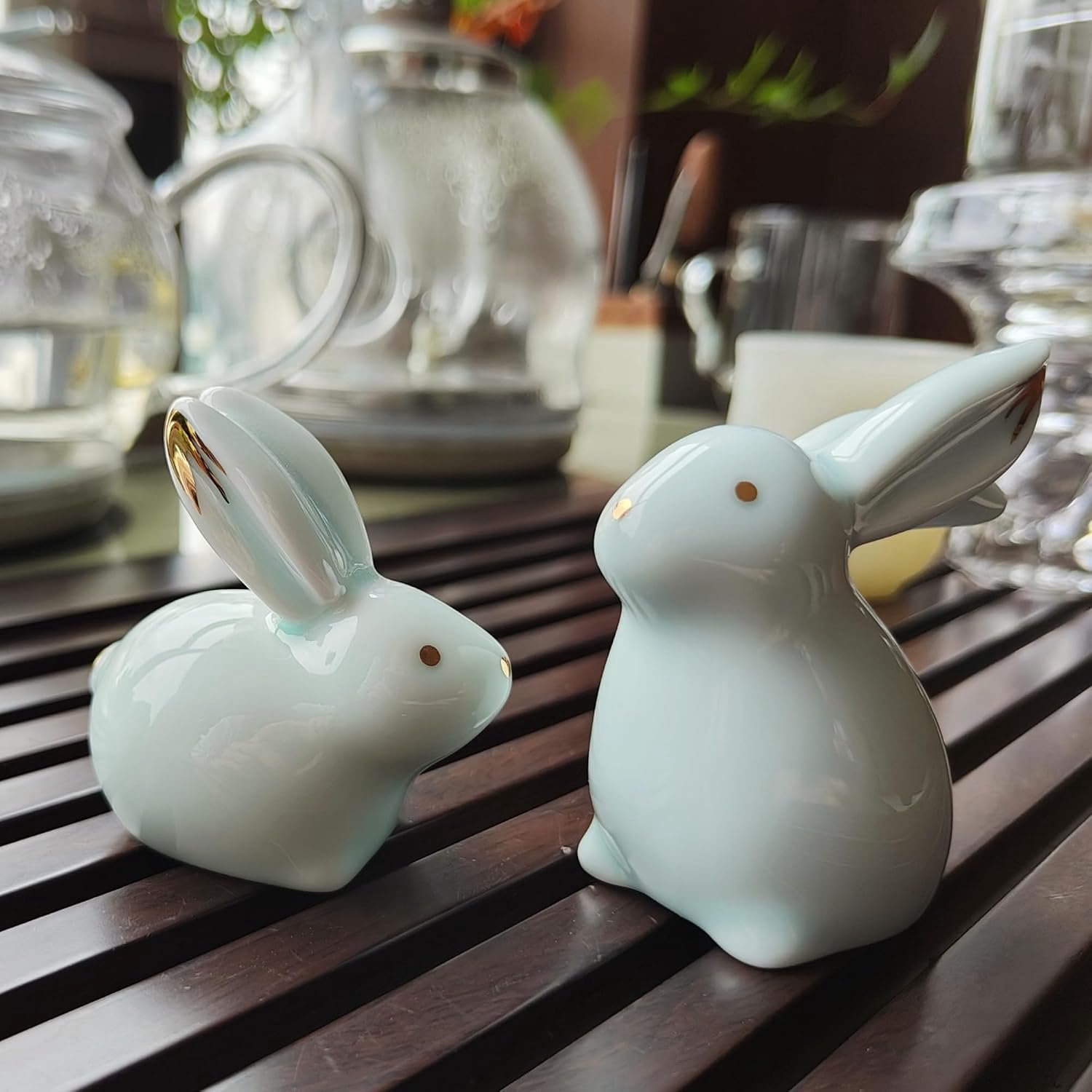 Theepet konijn ornamenten set - 5.5 x 5.3 cm en 6.3 x 5.5 cm - keramisch - schattige decoratie - m-winkel