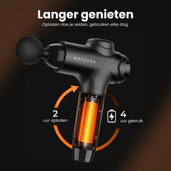 Zwarte Maicura massagepistool met gloeiende batterij. "Langer genieten" "2 uur opladen" "4 uur gebruik".