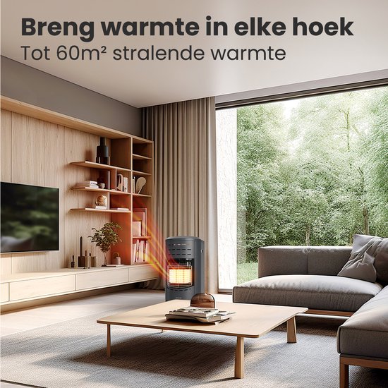 Antracietkleurige mobiele gaskachel met wieltjes, die warmte straalt in een woonkamer met grote ramen.