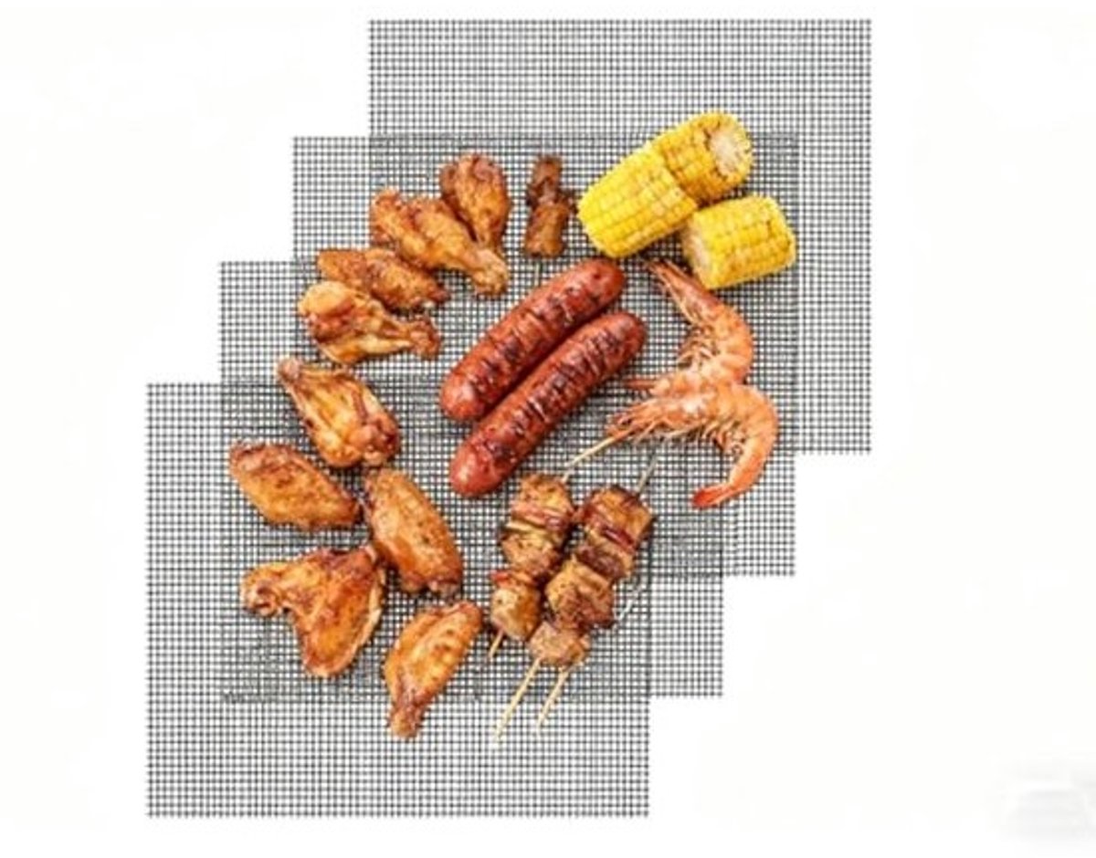 Herbruikbare Grillmatten Set voor BBQ en Oven – 4-delig Antiaanbak Grill- en Bakmat voor Vlees, Vis en Groenten (36 x 42 cm)