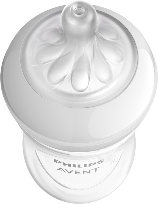 Haut d'un biberon Philips Avent transparent avec un anneau blanc et une tétine en forme de mamelon à 6 orifices.