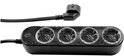 Zwarte Shelly Power Strip Gen4 met vier stopcontacten en een haakse stekker.