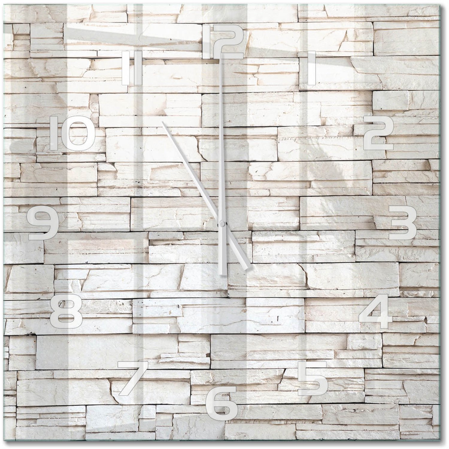 TULUP Wandklok - Witte stenen muur Glazen Wandklok Design - 60x60 cm - Wit Klok Glas Met Opdruk - Witte handen - Vierkante Klok - Wandklok Glas Met Motief - Decoratieve Glazen Klok