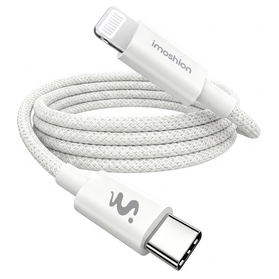 Opgerolde witte gevlochten kabel met USB-C en Lightning connectors.