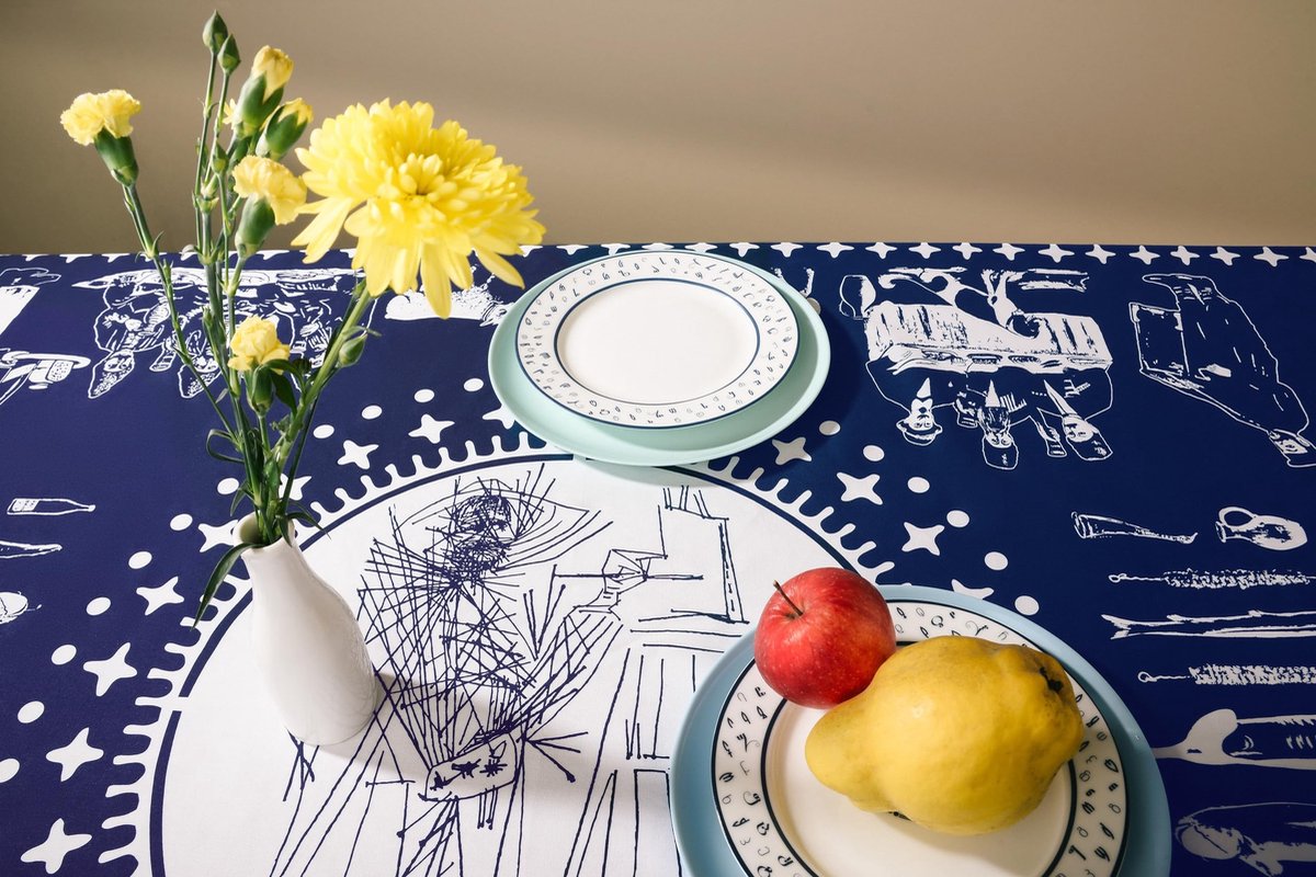 Omgoods - Tafelkleed Pirosmani Design, Blauw 210 x 140 cm