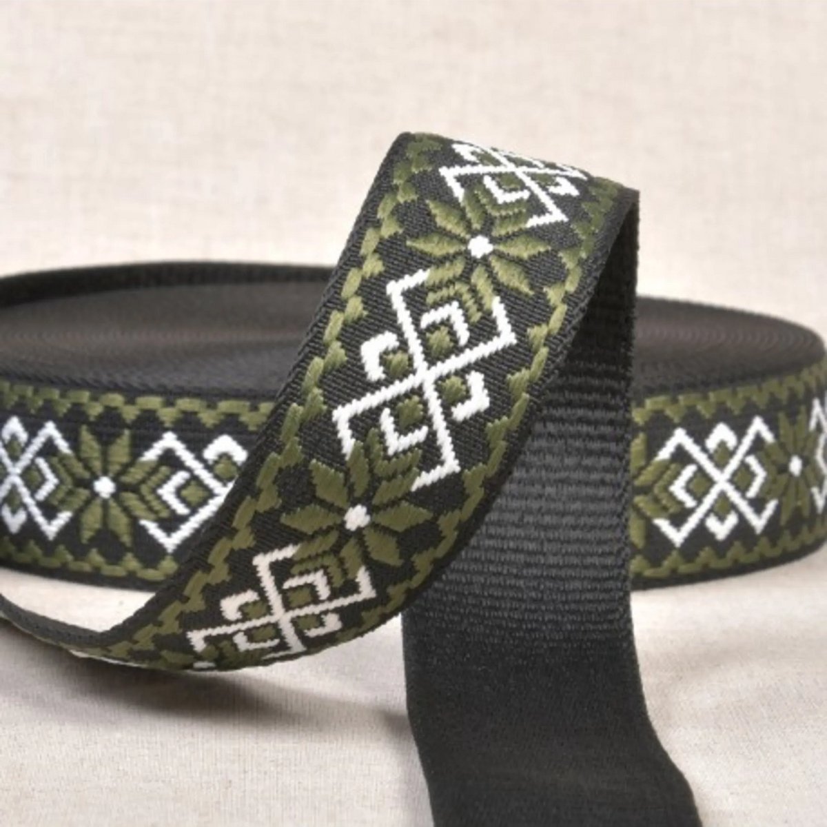 Stephanoise etnisch Tassenband bloem 38mm groen/zwart