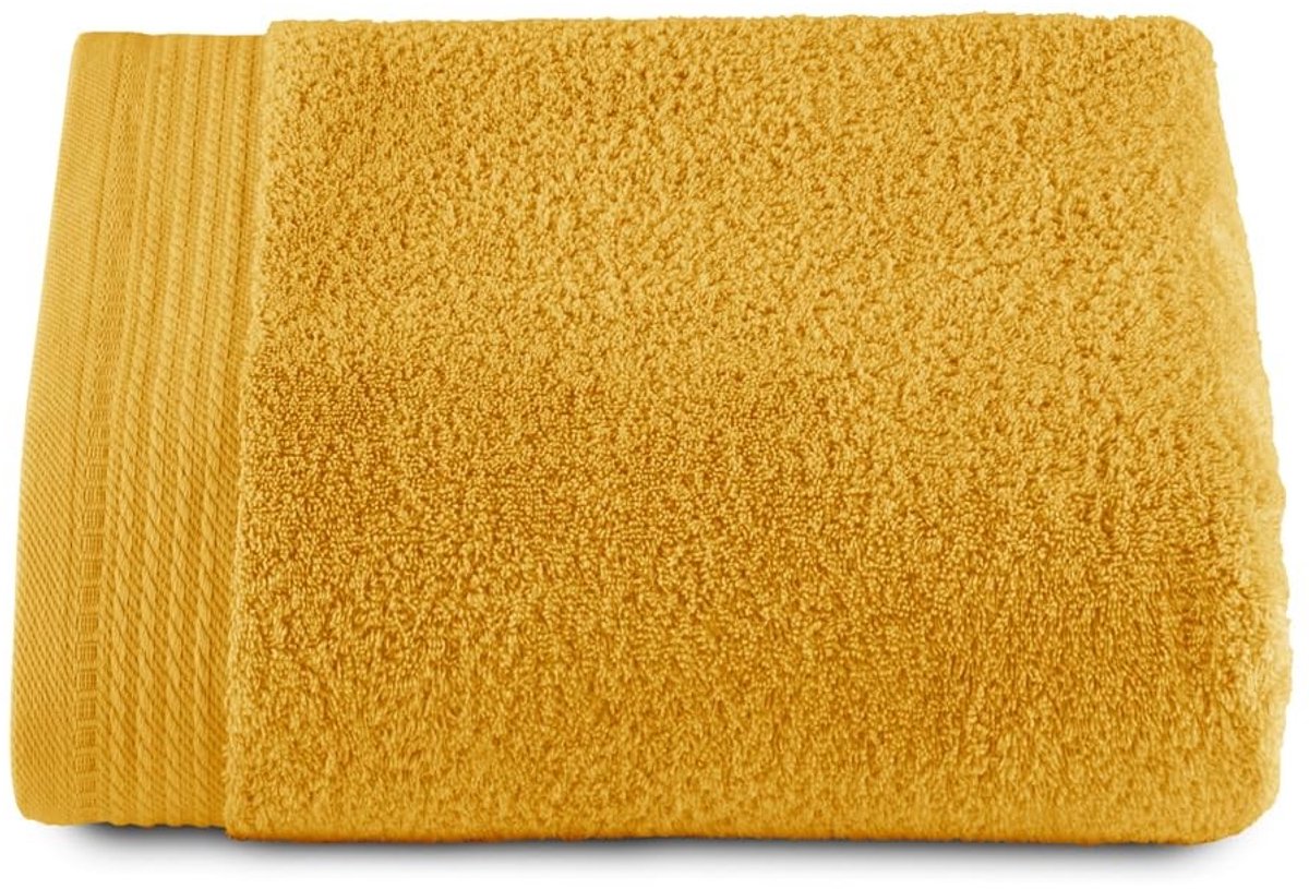 Omgoods - Premium Badhanddoek 70x140 cm - 100% Katoen 600 g/m² - Goud