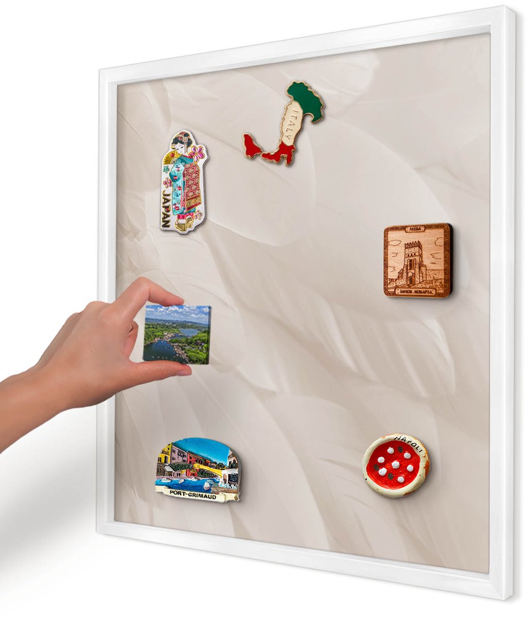 Artprintcave Romig Magneetbord mit Witte Lijst - 50x50 cm - Crèmekleurige Veren Memobord Keuken - Minimalist Magnetisch Bord - Texturen