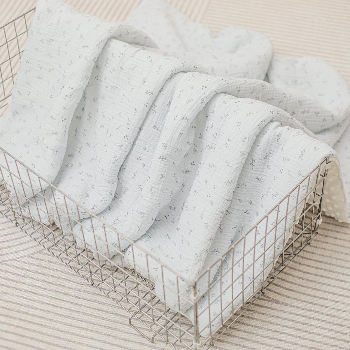 SnelShoppen - Baby Blanket 75x100 Cm - Zachte Minky Katoen & Mousseline Deken - Oeko Tex Ledikant Deken - Polyester Vulling Quilt - Baby Swaddle - Bed