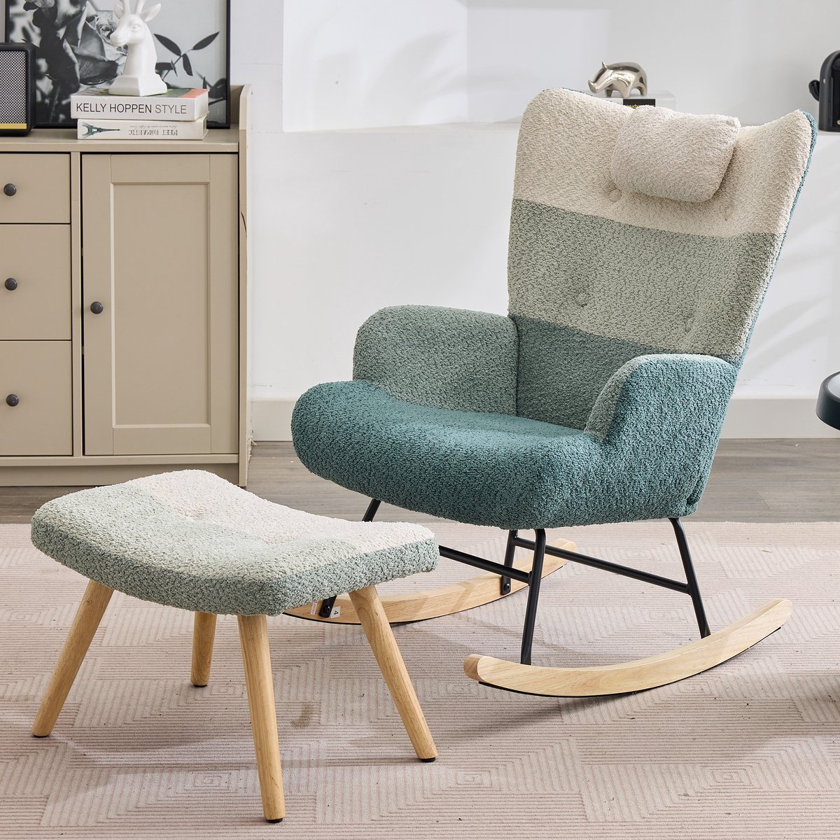 COVREO Schommelstoel 83 x 65,5 x 95 cm - bouclé stof, multicolor strepen, met hocker