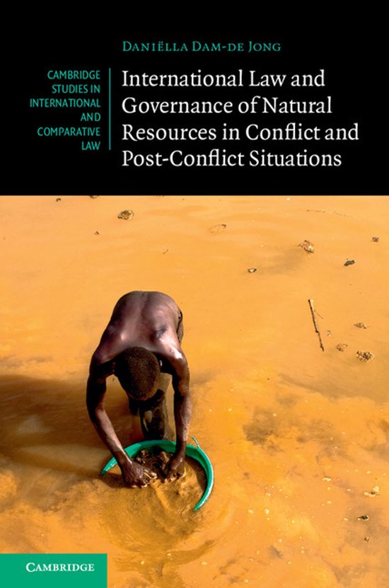 Interna Law & Governan Of Natural Resour - cover