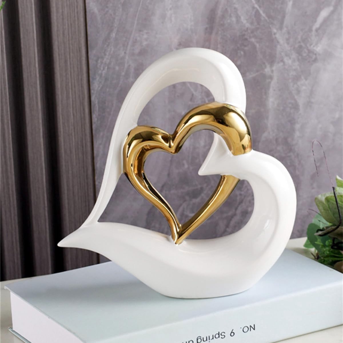 Dubbel Hart Ornament - Wit Goud - 21 x 6,5 x 22 cm - Keramisch Standbeeld - Voor Woondecoratie en Cadeaus