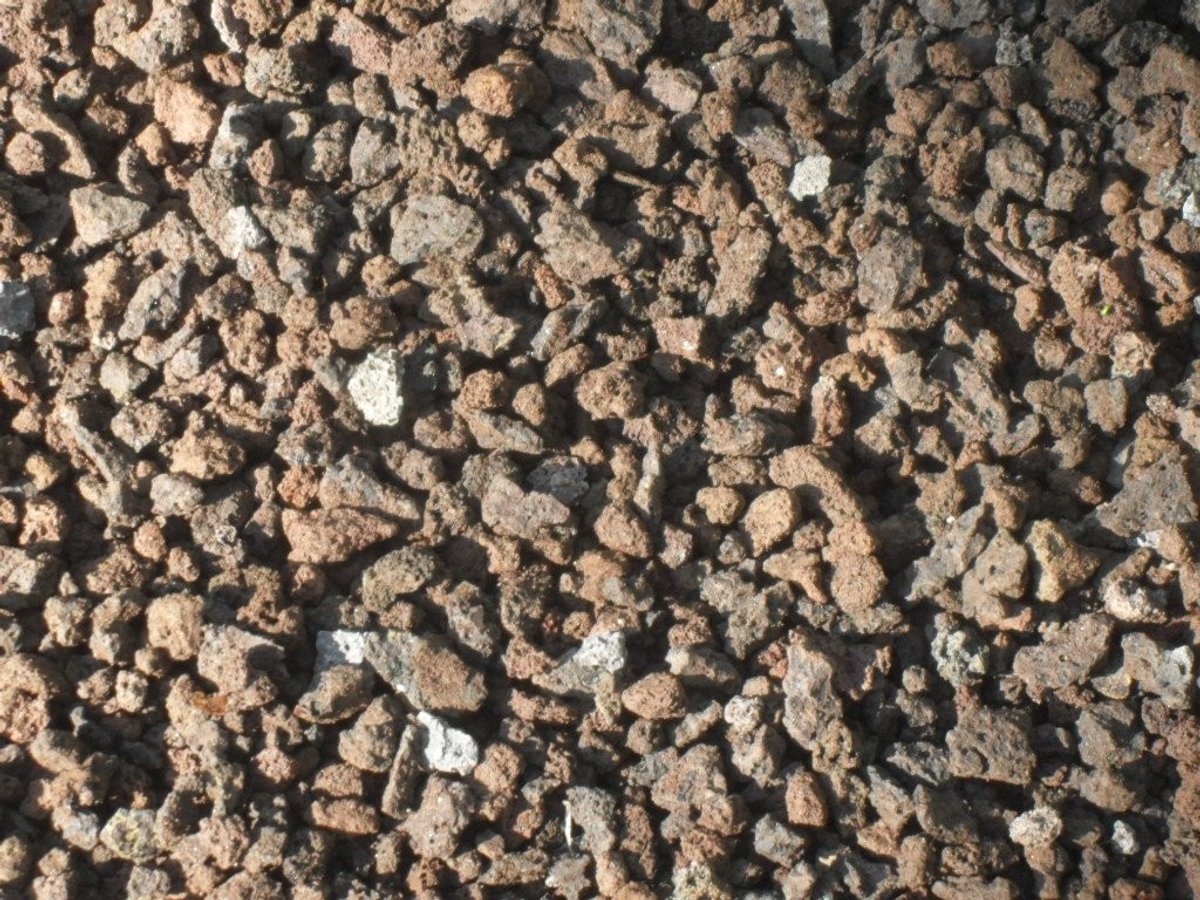 Dailygoods - 12,5 kg Crushed Lava Rock Granules 2-8 mm - Planten Granulaat