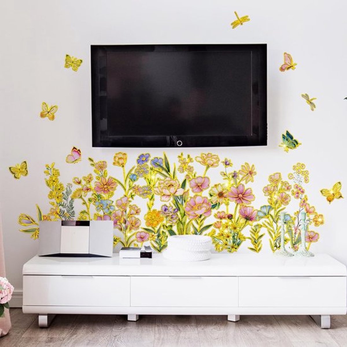 Muurstickers Bloemen - Muurstickers Vlinders - Muurstickers Kinderkamer - Muurstickers Slaapkamer - Muurstickers Babykamer - Zelfklevend en Verwijderbaar - Muursticker