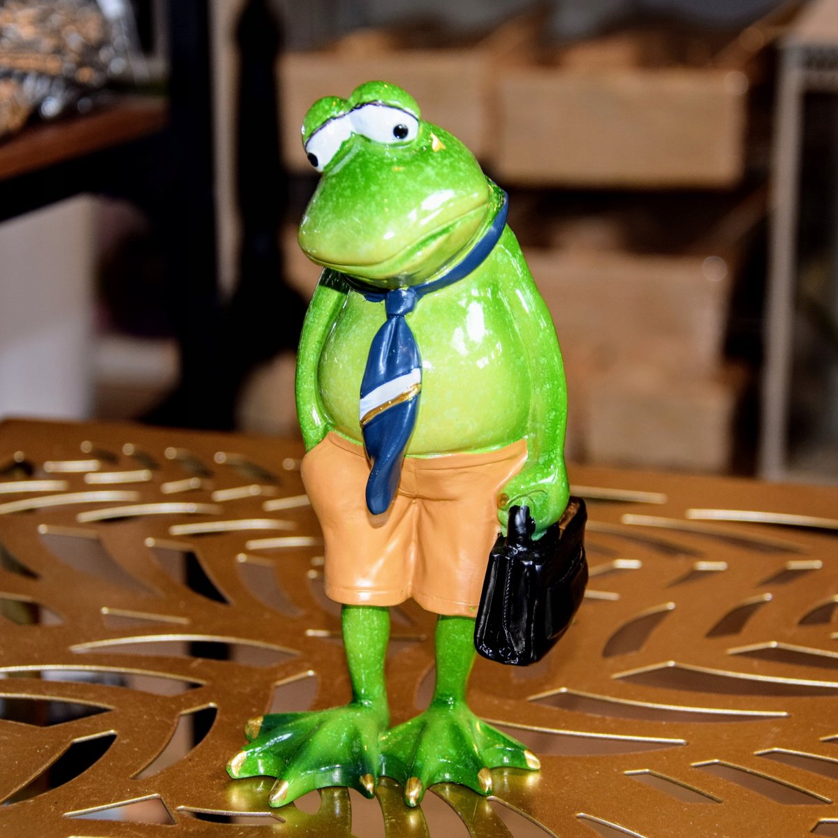 Grappige Kikker Figuur met Aktetas - Chef/Manager 17cm