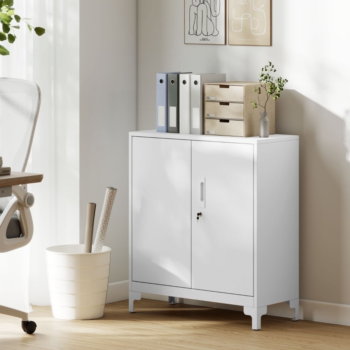 MEUNIQ metalen opbergkast met afsluitbare dubbele deuren, 2-laags bureaumeubel met legplanken en anti-kantelband, 80 x 35 x 91 cm, wit