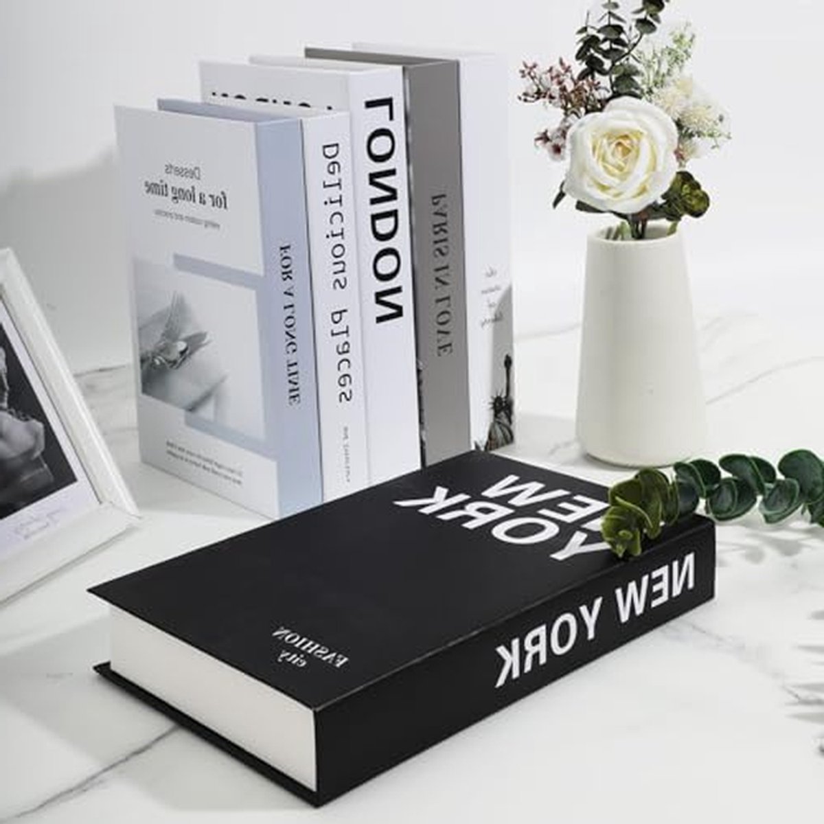 Decoratieve Boeken - Nep Boeken - Interieur Styling - Kwaliteit Karton - 6 Stuks - Zwart Wit