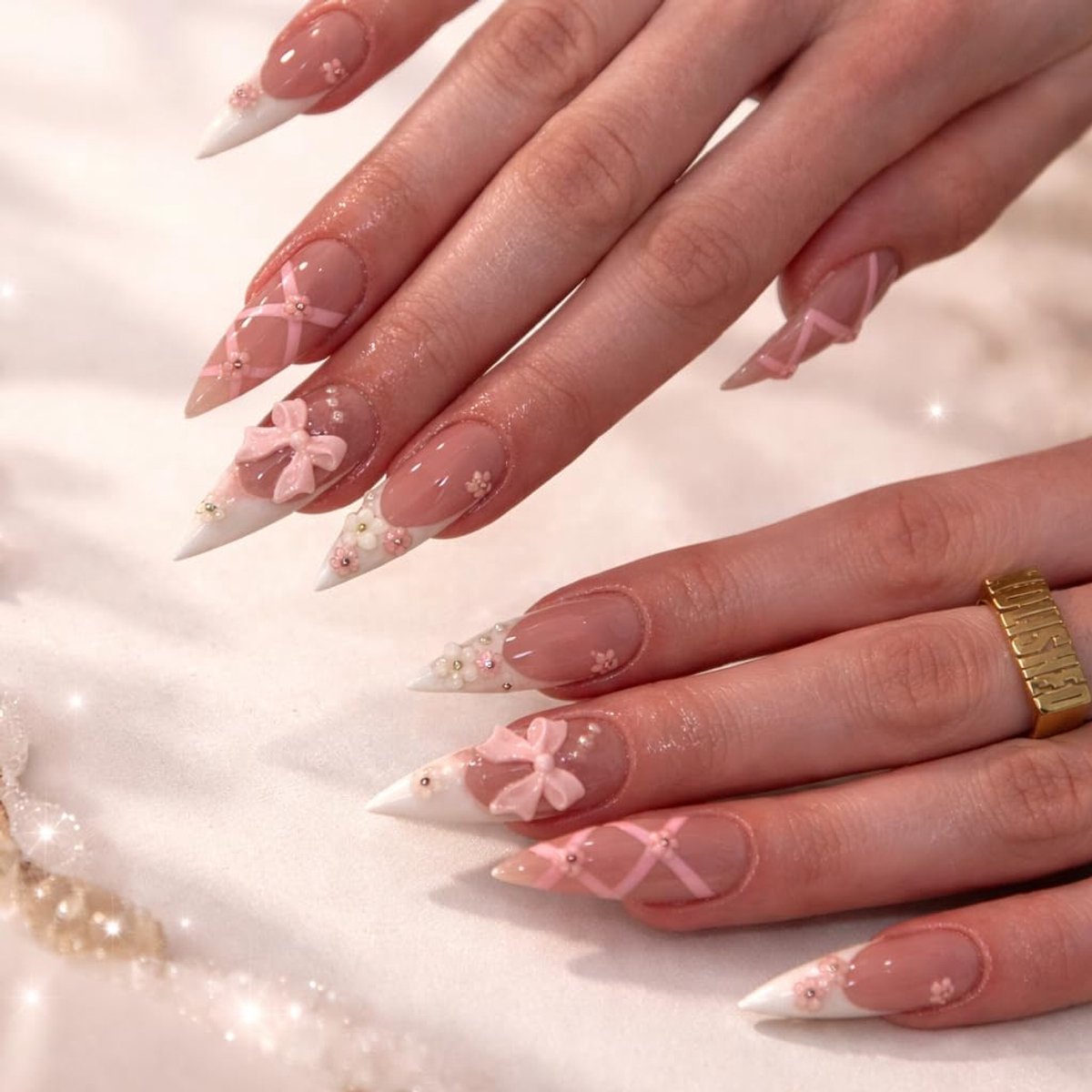Press-on nails lang - stiletto wit - Franse 3D strik - bloemen en parels voor een schattige look - ShopVlot