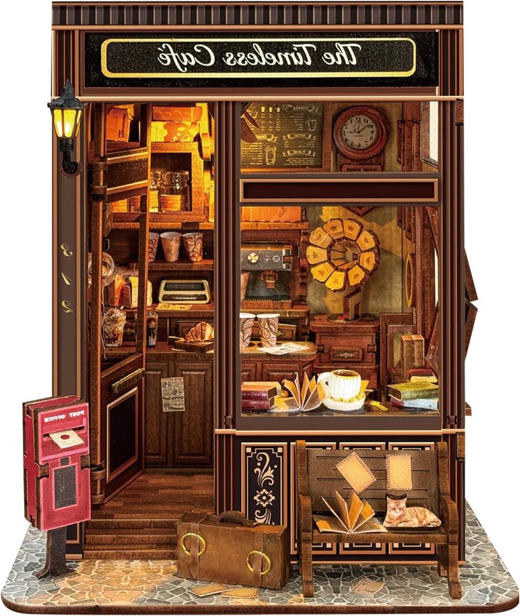 Boekenplank Decoratie - Miniatuur Huisje - Hobby en Knutselen - Met LED Verlichting - 17 cm - Bruin