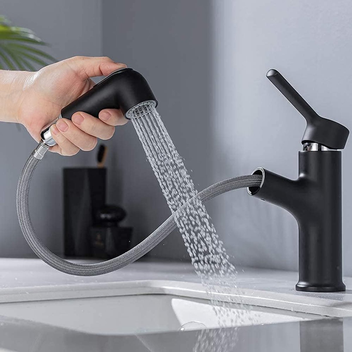 Kraan Uitbreidbaar met 2 Straalsoorten Douche, Kraan voor Badkamer Wastafelmengkraan van Messing Eengreepsmengkraan Mengkraan voor Wastafel, Uitneembare Beluchter, Zwarte