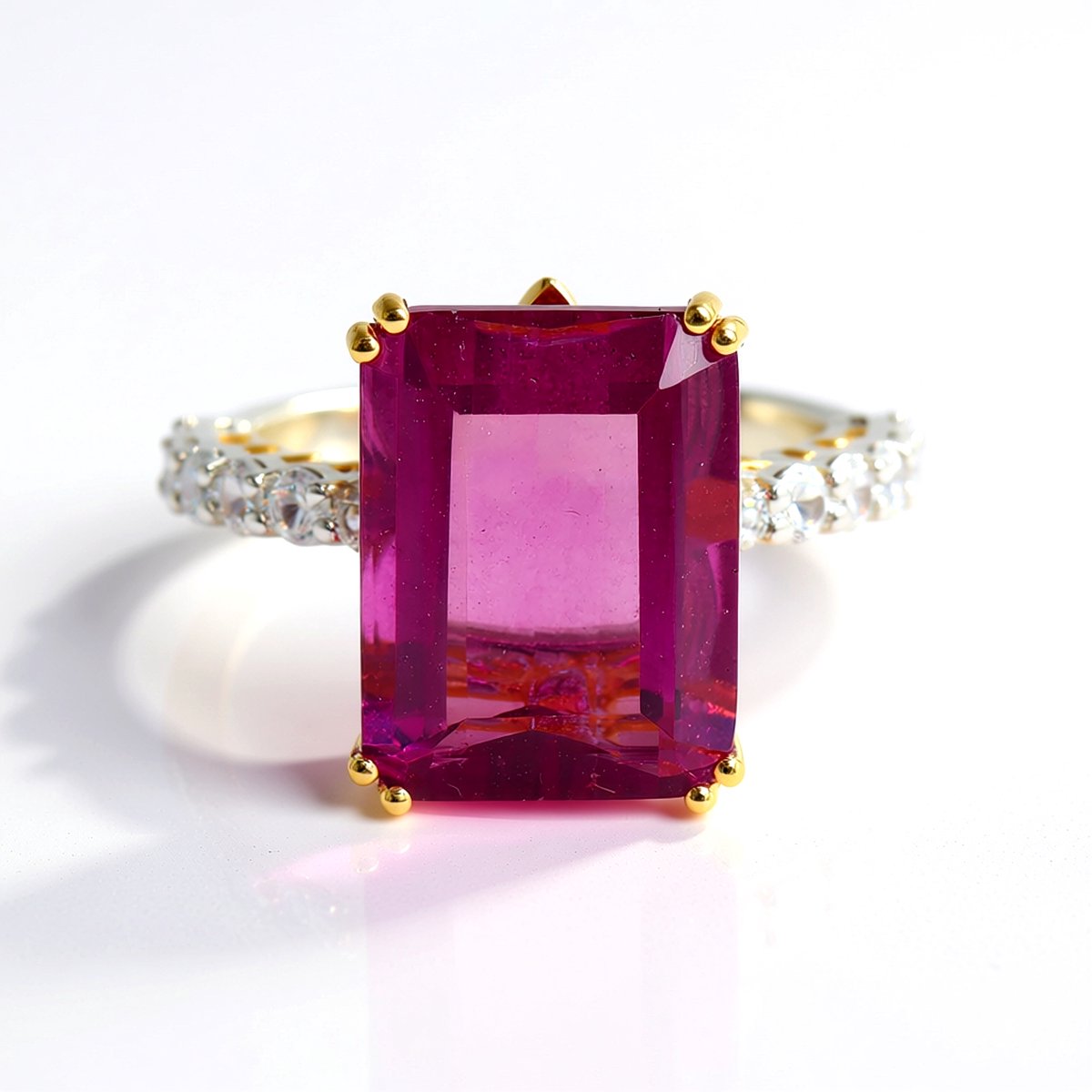 Cavill - Elegante 925 Sterling Zilver Ring met Palladium - 11,16 ct Roze Fluoriet en 12x 0,864 ct Rond Zirkonen - Achthoekige Smaragdslijpvorm
