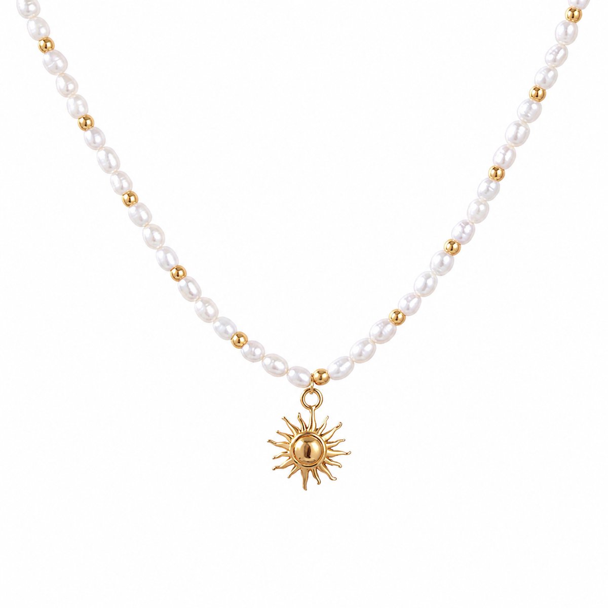 Victorious Goudkleurige Ketting Dames – Parelketting met Zon Hanger – RVS en Zoetwaterparels – 37–42 cm