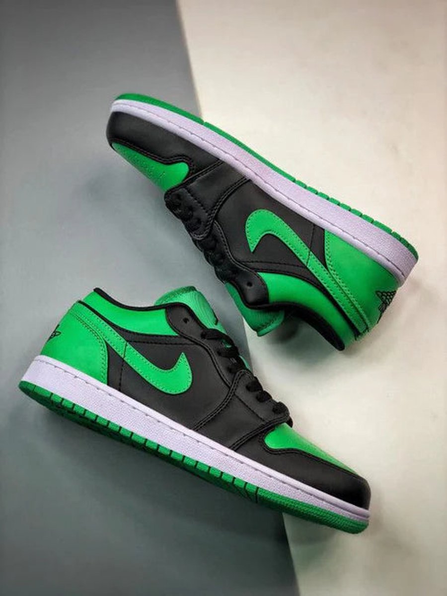 Jordan 1 Low Lucky Green