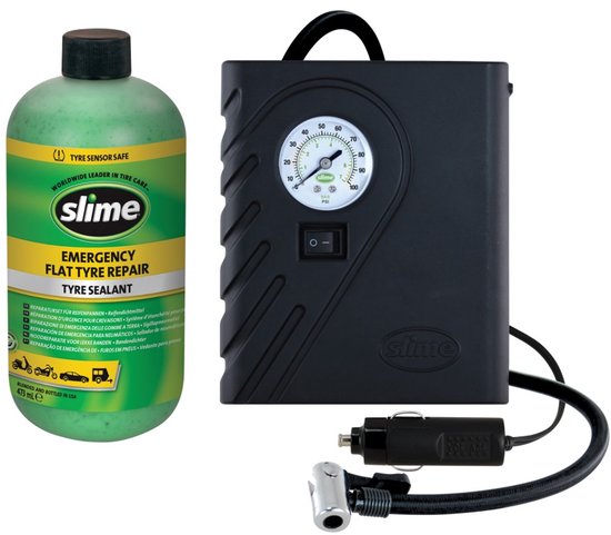 Groene fles bandenreparatie 'Slime Emergency Flat Tyre Repair Tyre Sealant 473ml' en een zwarte 12V bandenpomp met drukmeter en aan/uit schakelaar.
