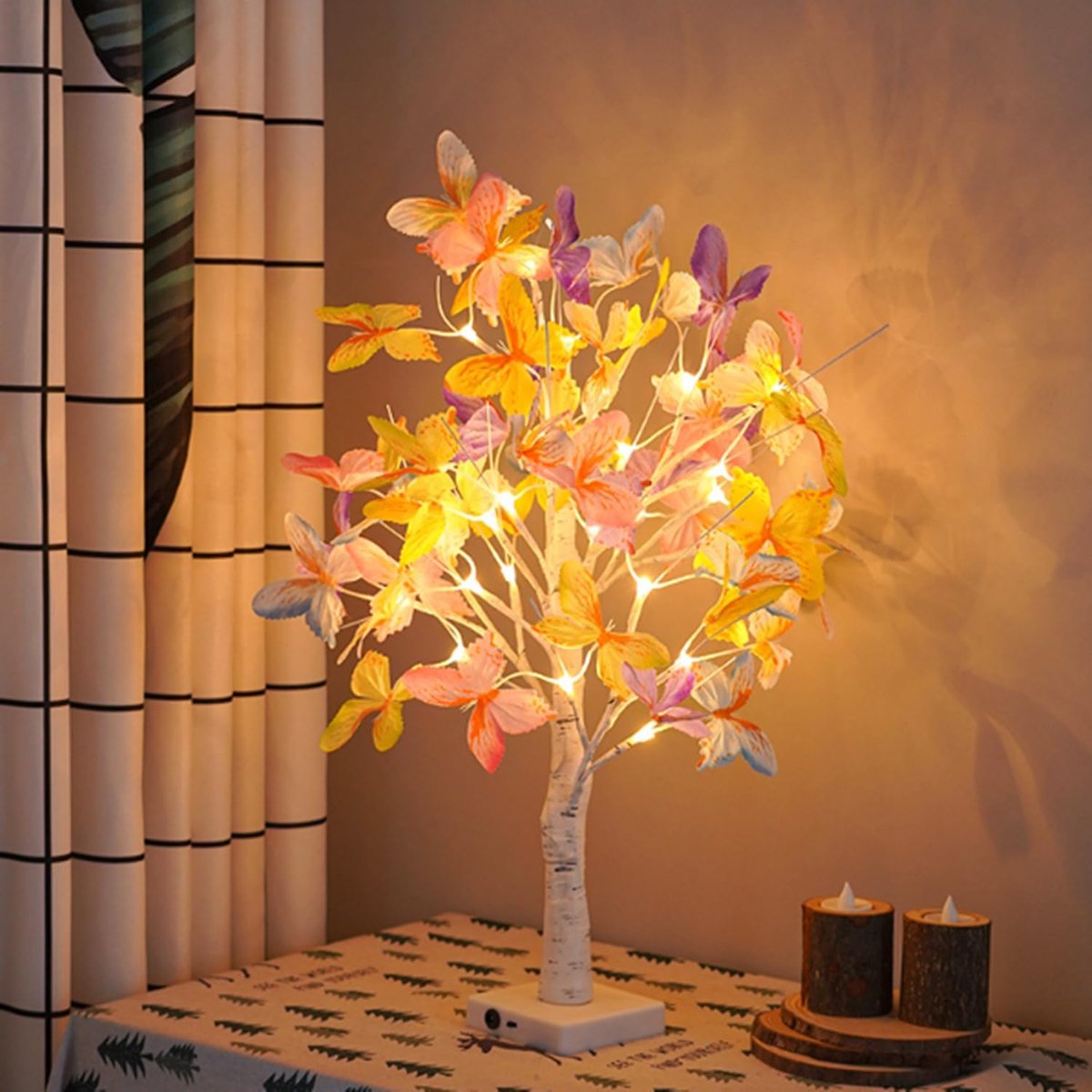 Herfst Decoratie - LED Kunst Berkenboom met Vlinders - Tafeldecoratie - Tafeldecoratie met Twinkelende LED's - USB of Batterij - 60 cm - Wit