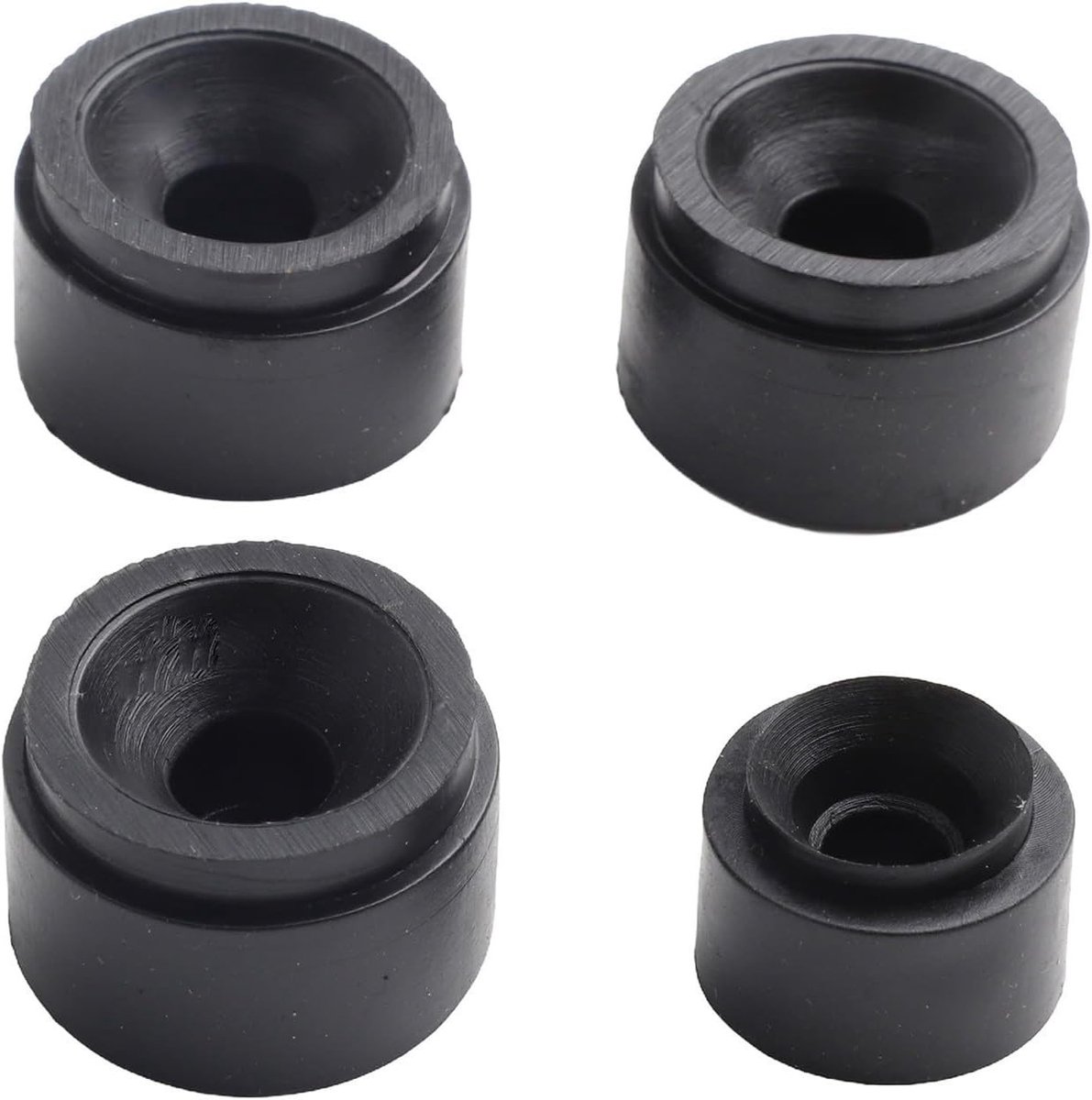 Rubber motorcover met bevestigingsgrommets, complete set van 4, geschikt voor 07C103226B en 06J103226, duurzaam en eenvoudig te installeren