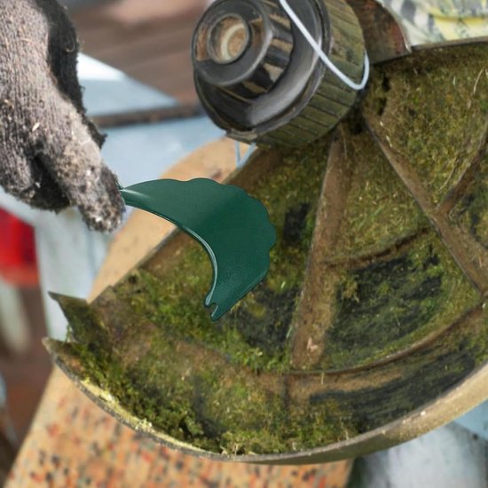 Ergonomische Maaidek Schraper met Lange Steel - Gazonmaaier Reiniger - Verwijder Gras en Vuil Zonder Bukken - Onderhoudsgereedschap voor Tuinmachines - Duurzaam Staal van Merkloos	 — afbeelding 2