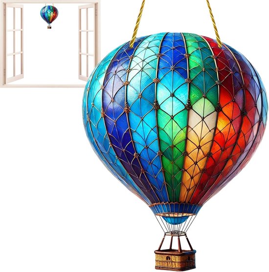 Kleurrijke luchtballon-raamhanger getoond als decoratie voor een raam.