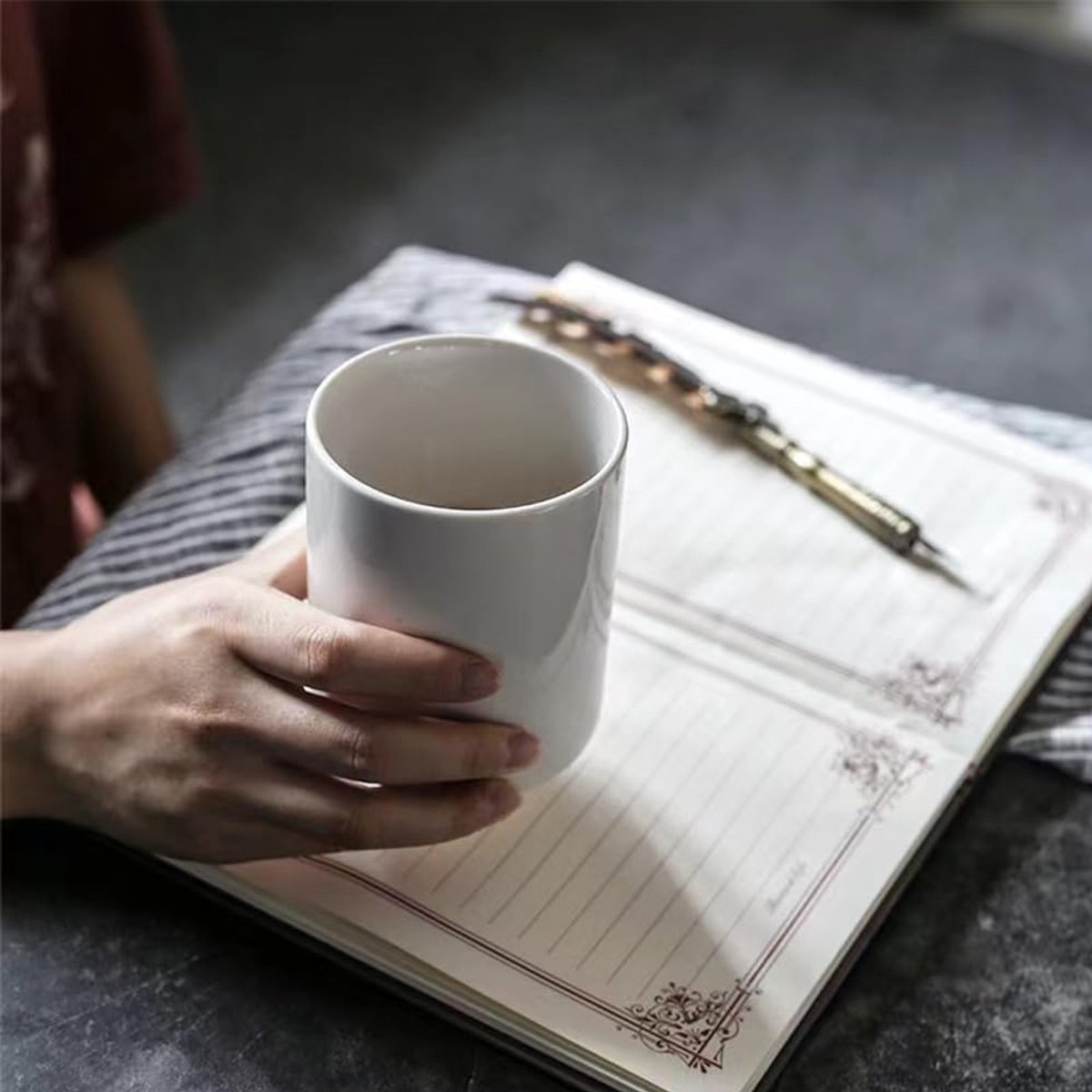 kleur keramische handvatloze rechte beker mok water beker hotel cup tandenborstel beker mondwater cup theekopje gastvrijheid. (Wit)