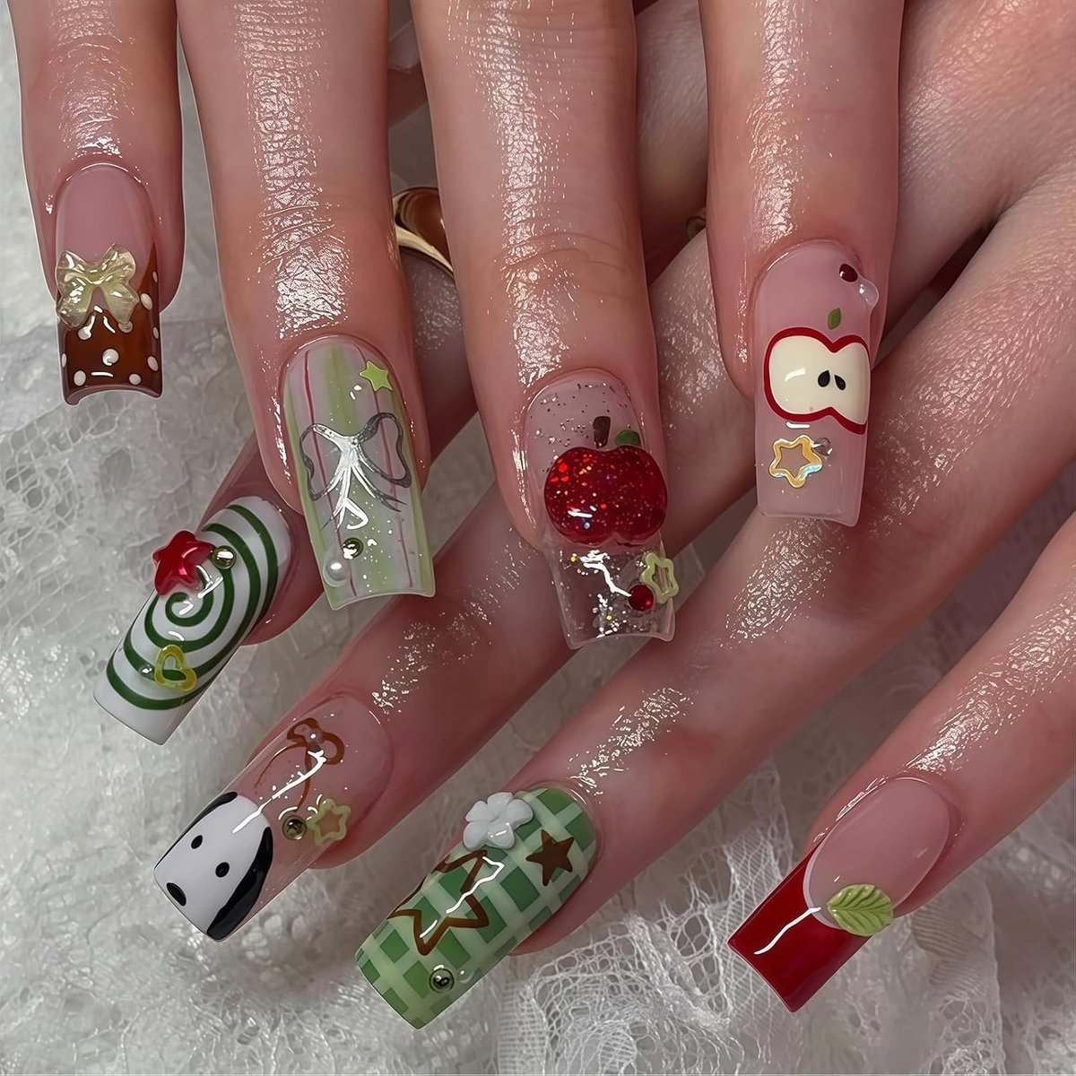 24 stuks lange vierkante press-on nagels rode en groene French tips met glitter appel en puppy design zomer party nail art herbruikbaar