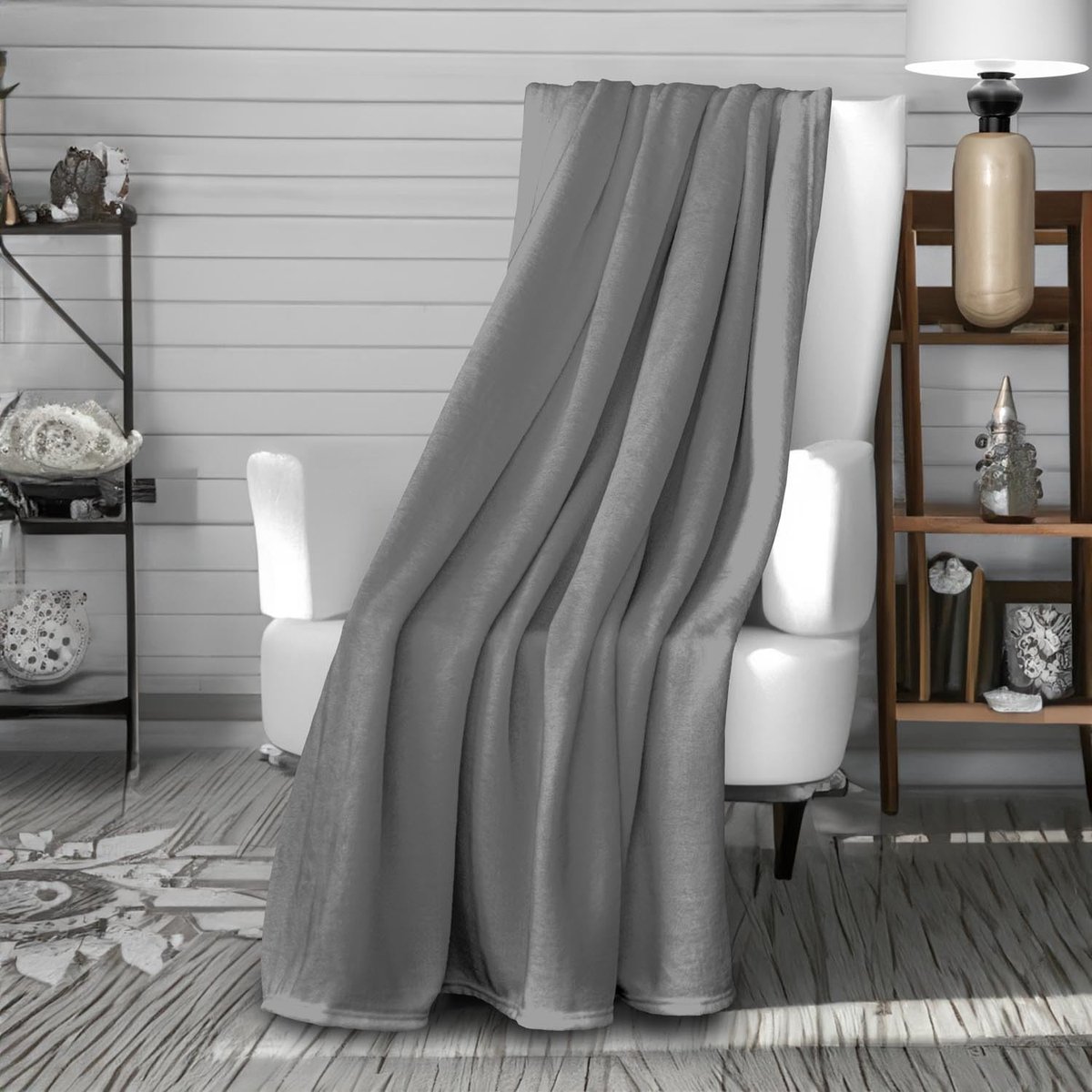 SnelShoppen - Flanellen Deken 140 x 200 cm - Khaki - Zachte en Warme Plaid voor Thuis, Camping, en Feestelijke Gelegenheden