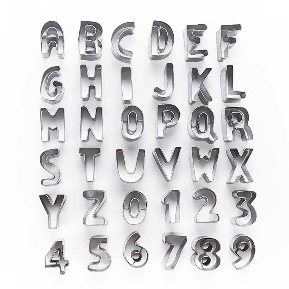 Dailygoods- Uitsteekvormen 36 Stuks - Roestvrij Stalen Letters/Cijfers - Koekjes Snijmachine - Duurzaam/Herbruikbaar - Multifunctioneel - Ideaal voor Thuis Koken - Koekjesvormpjes