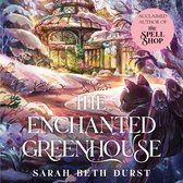 Couverture du livre "The Enchanted Greenhouse" avec un chat noir ailé dans un jardin enneigé et magique avec une serre en verre.