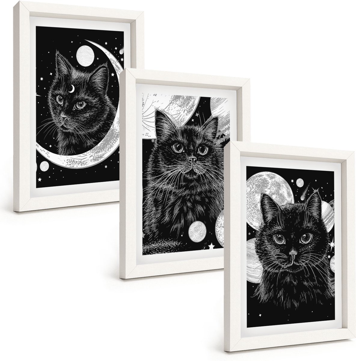 Tulup 3-Delige Schilderij Set - Zwarte katten tegen de achtergrond van de maan en planeten in de ruimte. - 20x30 - Wanddecoratie - Schilderijen Set - Kantoor - Woonkamer Decoratie